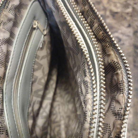 NOBLE EXCHANGE NX logo gray crossbody bag - Picture 5 of 6